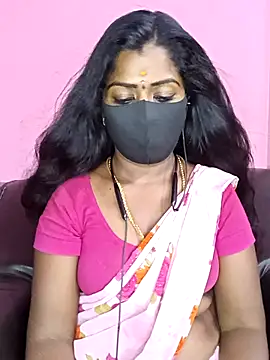 Snapshot of tamilammukuttyy chatting on 26, 9, 2025 tamilammukuttyy online show from 26, 9, 2025
