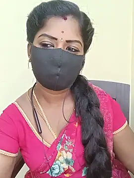Snapshot of tamilammukuttyy chatting on 13, 6, 2026 tamilammukuttyy online show from 13, 6, 2026