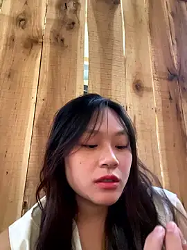 mai-xinh online show from 10, 1, 2026