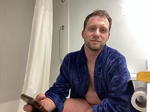 Snapshot of th3bo55 chatting on 2, 4, 2026 th3bo55 online show from 2, 4, 2026