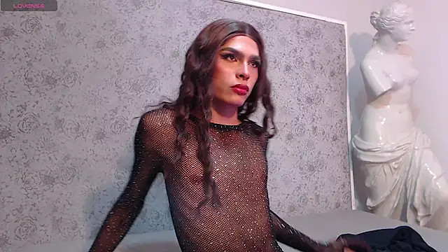 Snapshot of BellaJhons_ chatting on 11, 9, 2025 BellaJhons  online show from 11, 9, 2025