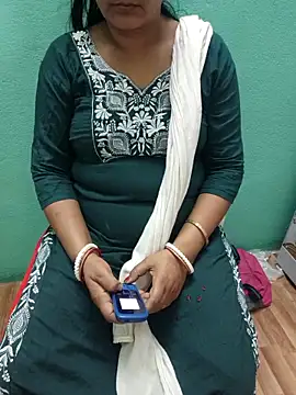 desi boudi87 online show from 16, 4, 2026