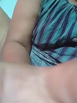 desi boudi87 online show from 27, 5, 2026