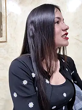 CHARLOTTE  05 online show from 25, 10, 2025