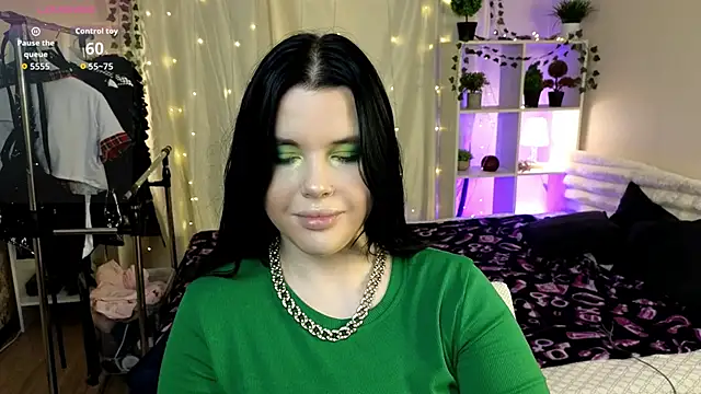 Viola Bun online show from 2, 11, 2025