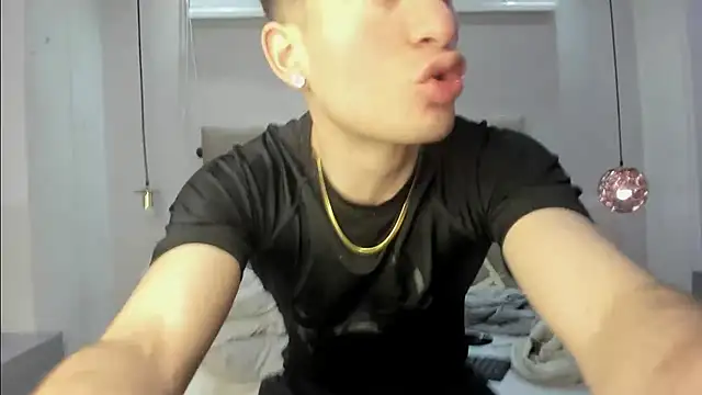 HunterHeat  online show from 15, 10, 2025