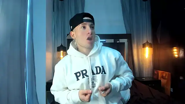 HunterHeat  online show from 18, 12, 2025