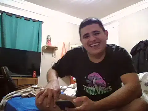 Snapshot of whitsblack chatting on 9, 9, 2025 whitsblack online show from 9, 9, 2025