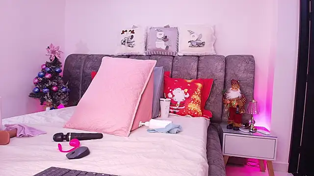 sweegirl69 online show from 22, 12, 2025