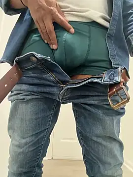 Pomloposho online show from 20, 10, 2025