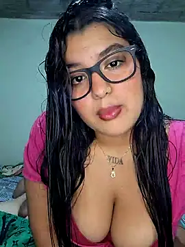 Cat Hot Party online show from 6, 11, 2025