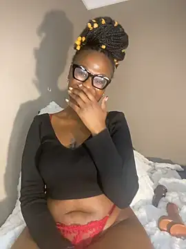 Moonzy77 online show from 20, 11, 2025