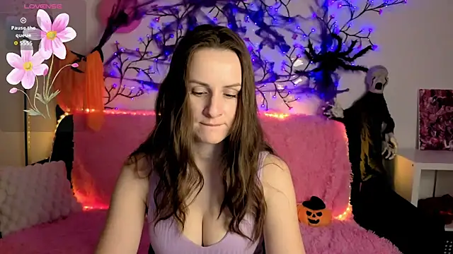 Julia Lia online show from 3, 11, 2025