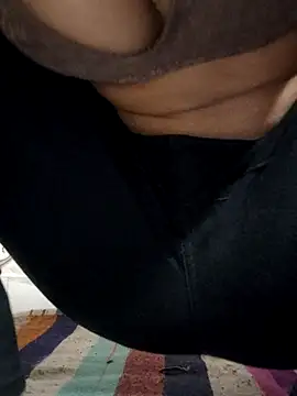 Aidakhan1212 online show from 14, 12, 2025