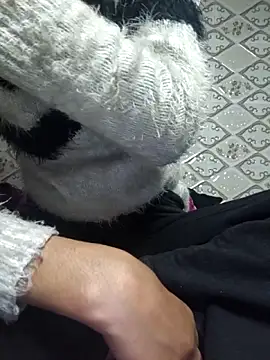 Aidakhan1212 online show from 16, 12, 2025