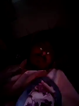 Snapshot of RotundHeadway chatting on 15, 11, 2025 RotundHeadway online show from 15, 11, 2025