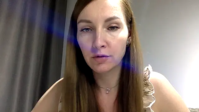 Varnyx online show from 2, 11, 2025