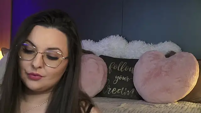 Mia Swano online show from 21, 2, 2026