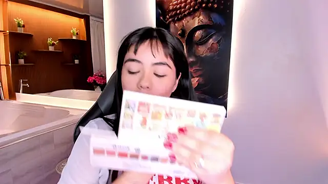 jasmincollin  online show from 8, 4, 2026