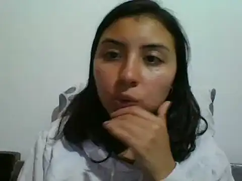 Snapshot of _Romilly_ chatting on 18, 9, 2025 Romilly online show from 18, 9, 2025