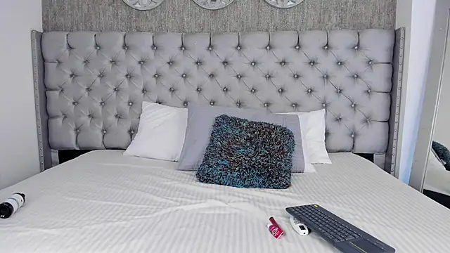 Snapshot of NahomyAngel chatting on 20, 10, 2025 NahomyAngel online show from 20, 10, 2025