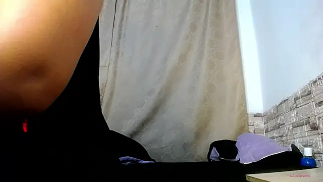 Snapshot of Bicky_24 chatting on 10, 7, 2026 Bicky 24 online show from 10, 7, 2026