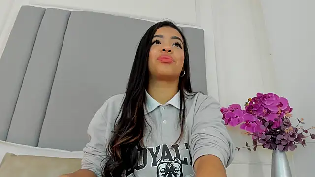 Snapshot of CannelaSmith chatting on 11, 7, 2026 CannelaSmith online show from 11, 7, 2026
