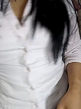 ValerieLove  online show from 9, 9, 2025