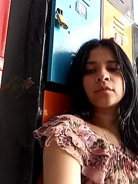 ValerieLove  online show from 22, 9, 2025