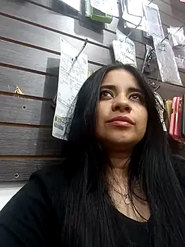 ValerieLove  online show from 14, 1, 2026