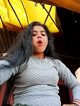 Yatiksha Beby online show from 15, 2, 2026