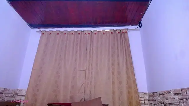 DaraKat18 online show from 12, 11, 2025