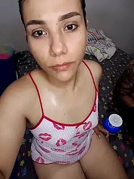 Snapshot of Thima28 chatting on 6, 10, 2025 Thima28 online show from 6, 10, 2025