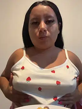 Alaia33200 online show from 29, 7, 2026