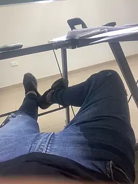 Chico031289 online show from 4, 4, 2026