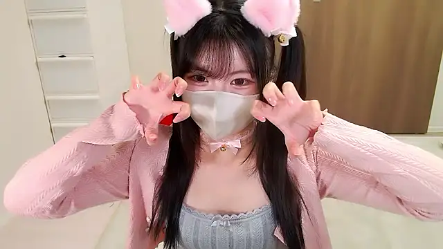 moka-neko online show from 7, 10, 2025