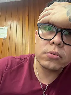 Luis0930h online show from 10, 9, 2025