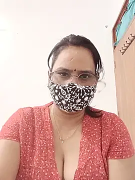 Snapshot of Your-vipasha chatting on 18, 5, 2026 Your-vipasha online show from 18, 5, 2026