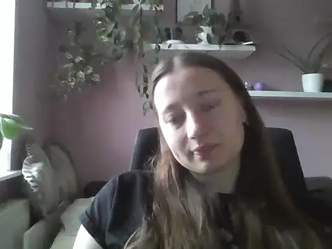 Snapshot of LindaPretty chatting on 19, 9, 2025 LindaPretty online show from 19, 9, 2025