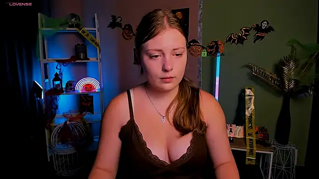 melani bumm online show from 24, 10, 2025