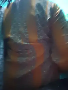 Snapshot of your_favourite_bhabhi chatting on 4, 8, 2026 your favourite bhabhi online show from 4, 8, 2026