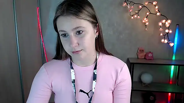 Snapshot of Milka_kamila chatting on 2, 6, 2026 Milka kamila online show from 2, 6, 2026
