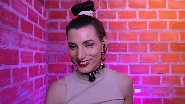 Moira-Hot online show from 28, 2, 2026