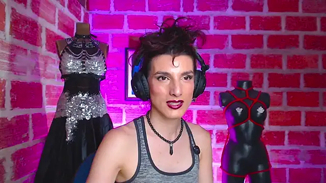 Moira-Hot online show from 4, 4, 2026