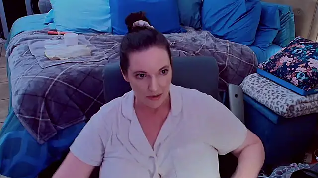 ninajaymes online show from 8, 6, 2026