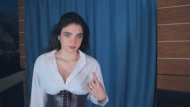 CoraleeTindel online show from 14, 9, 2025