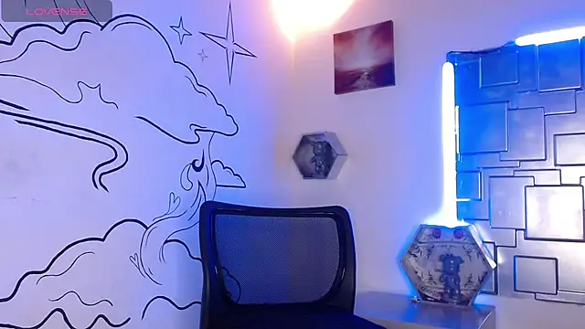 Snapshot of Trinity_Knox chatting on 20, 11, 2025 Trinity Knox online show from 20, 11, 2025