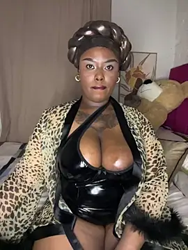 QUEEN NOBUHLE 777 online show from 1, 6, 2026