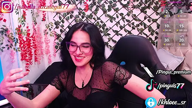 Snapshot of Khloecita_sr chatting on 2, 8, 2026 Khloecita sr online show from 2, 8, 2026