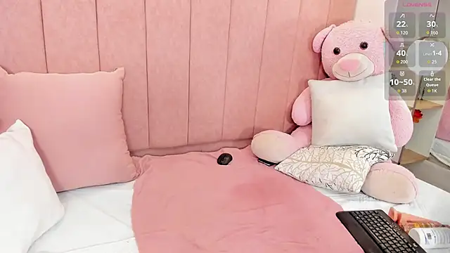 ayelen spacee online show from 28, 11, 2025